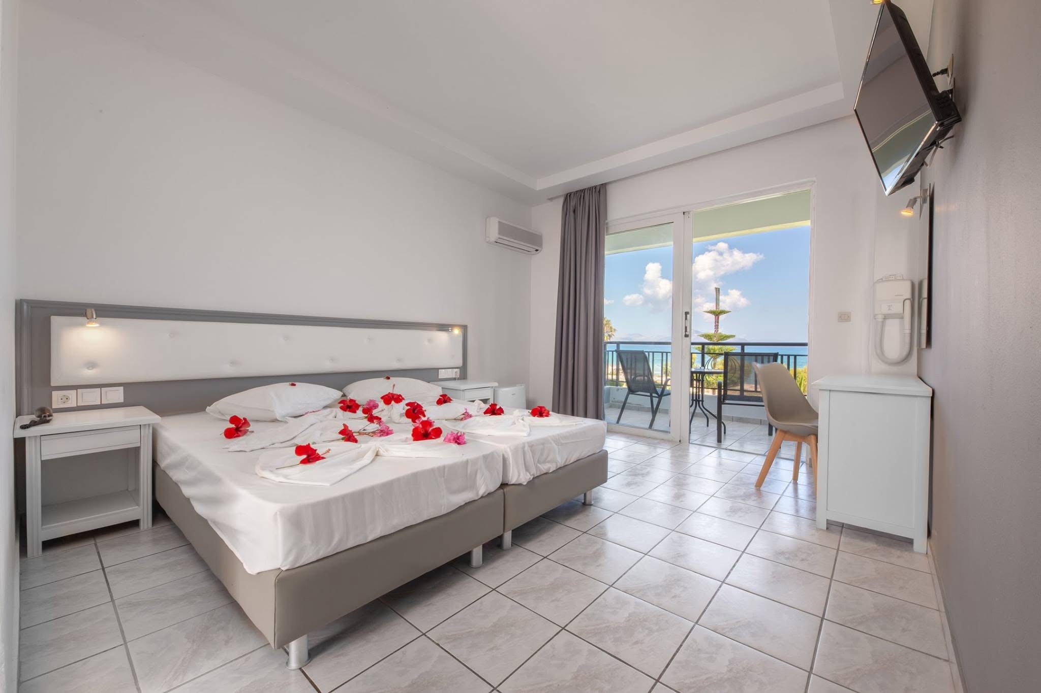 Economy Double Room Sea View
